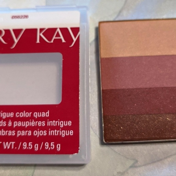 Mary Kay eye intrigue color quad New - Picture 2 of 3